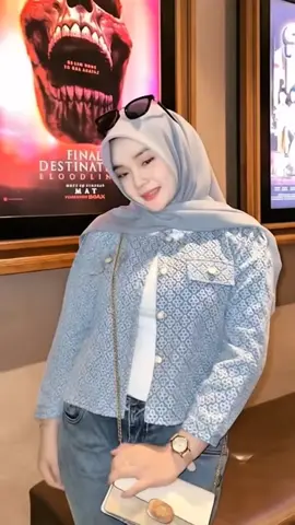 Azalea Blazer Bunga Semi Crop Korean Style #blousewanita #ottdfashion #pakaianwanita #ottdcewek #blazeroutfit 