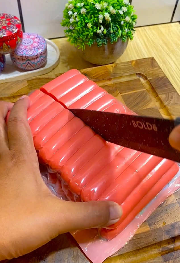 Menu kesukaan nih krispy pedes nyummy deh #cooking #resep #sosis #fyp #masak 