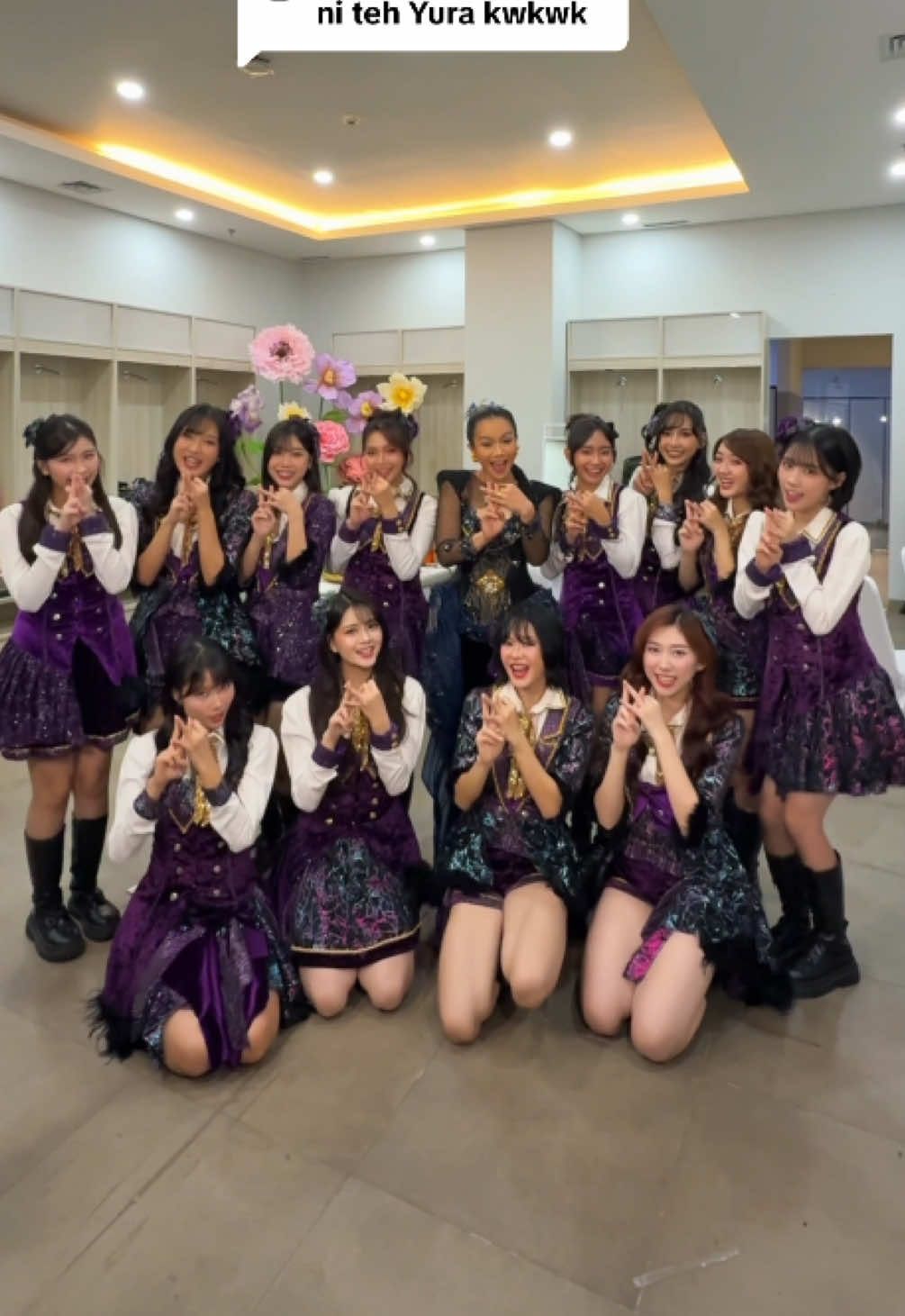 Replying to @r.rahadi  Asuka~ Aku sangat suka~~ Lagunya nyatol diotak akuuu🫶🏻😍 #jkt48 #KuSangatSuka