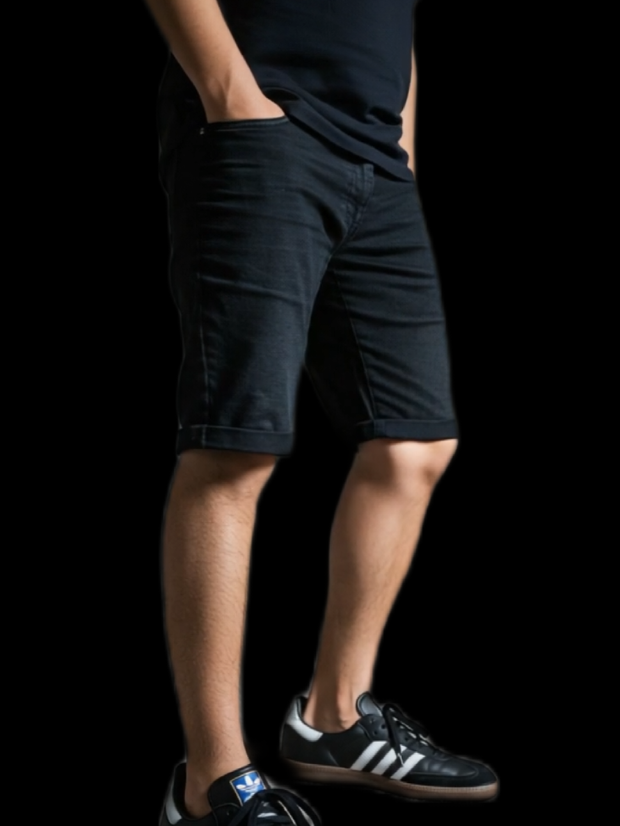 Jeans pendek / Short pant jeans #jeanspendek #jeanspendekpria #jeans #celanajeans #jeansoutfit 