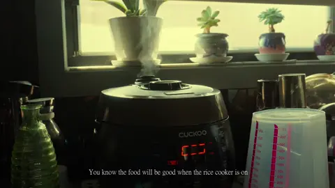 An Asian Mother’s Love (ft. my mama ❤️)  always gotta appreciate your mother’s cooking 🙏 #sony #sonyzve10ii #cinematic #cinematography #asian #asianhousehold #mother #asianmom #vietnamese #shortfilm #filmmaking 