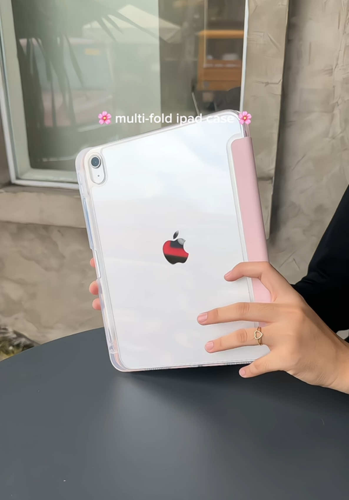 very minimalist! 😍 #ipadcase #clearcase #ipadaccessories 