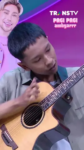 Jagoo bangett skill fingerstyle gitarnya! duhh bikin merinding dehh😍😍🎸 ternyata Hanhan punya role modelnya loohh  #pagipagiambyarttv #transtv 