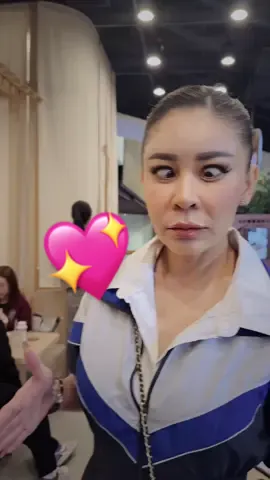 ฟินแค่ไหนดูตาแม่เป๊ก!! @Pexky Sretunya  🤣😂 #นิวบอยซอย7 #นิวบอยsoi7 - Soon- #FBPFG #FreenBecky #ฟรีนเบค #srchafreen #Beckysangels #เป็กกี้ศรีธัญญา #นิวหนวด #Ch7HD #เหยิน #ฮ๊อฟ #ร้านจัดฟันใกล้ฉัน 