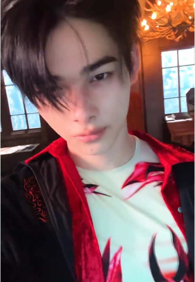 love this transition w ni-ki 🥰🤍 @Hlcx #ni_ki #enhypen #engene #kpop #fyp #foryou #foryoupage 