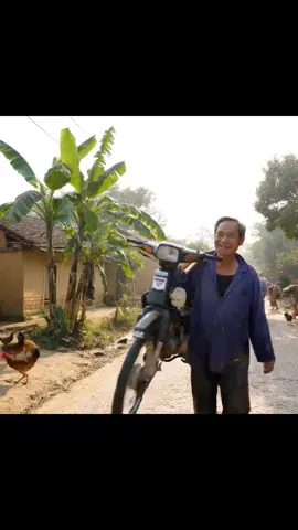 Vác xe đi cho đỡ mòn lốp