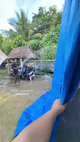 ผ้าใบกันฝนมีติดบ้านไว้กันฝนสาดได้ดีเลยค่ะ🌧️ #ผ้าใบ #ผ้าใบกันแดดกันฝน #ผ้าใบกันฝน #ผ้าใบกันสาด #tiktokshopช้อปกันวันเงินออก 