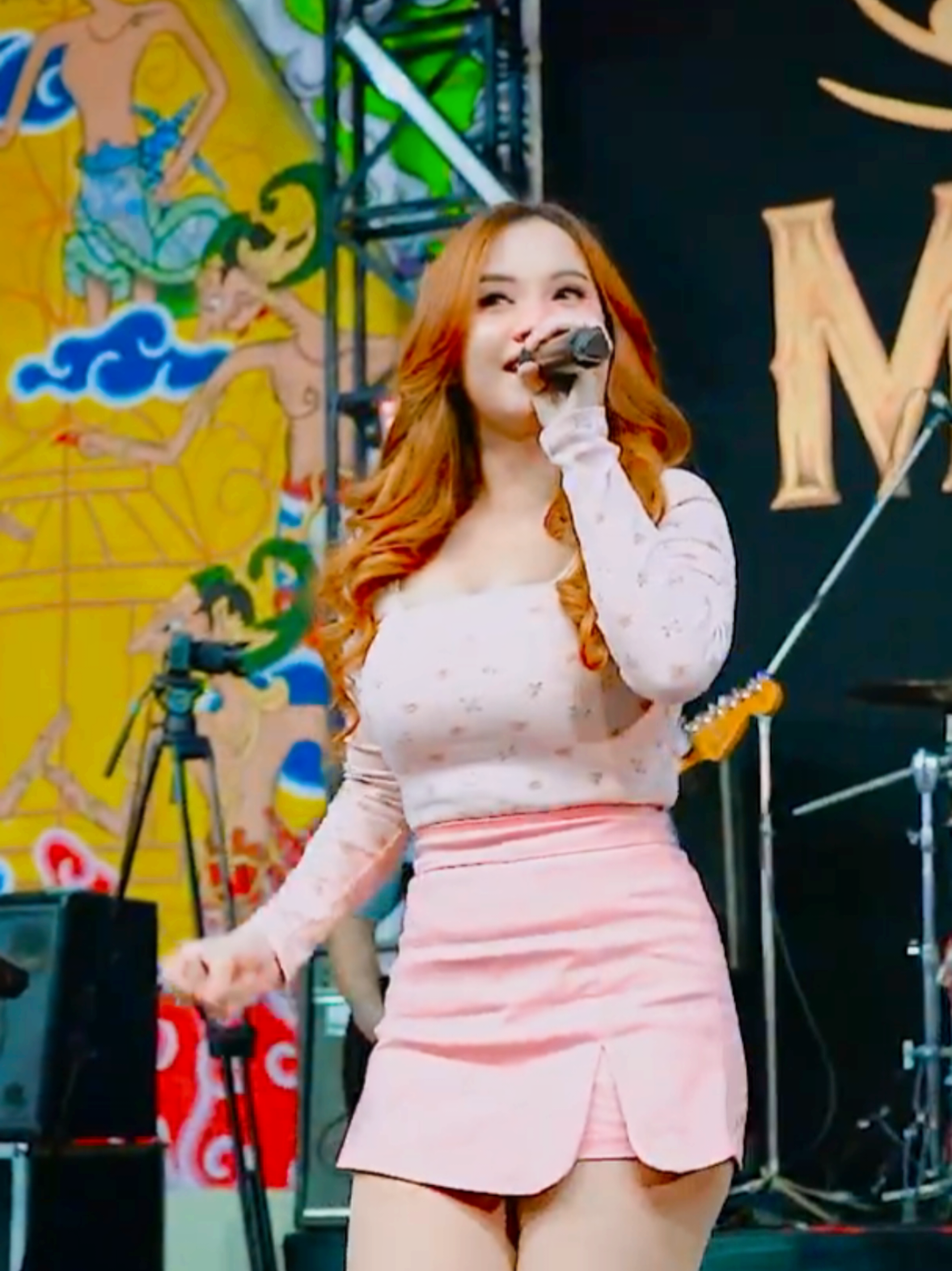 Membalas @mommym2r #mahesamusic #ajengfebria #cintamerahjambu 