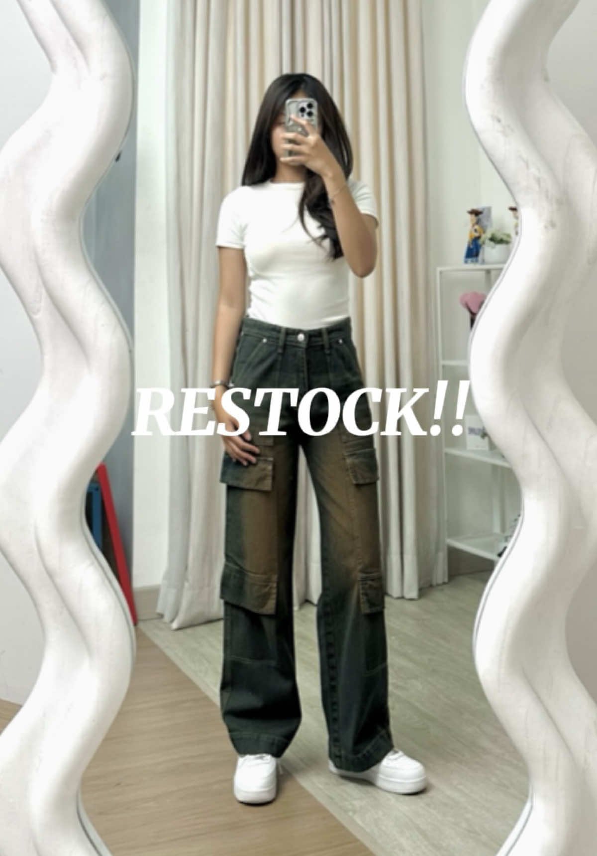 Udah restock tapi gak buru-buru checkout? Jangan salahin siapa-siapa kalo kehabisan 😤🛒 #JINISO #WIBGajian #Guncang66SpesialGajian  #Guncang66 #ActiveJeansActiveSoul #SeeItFeelIt #jinisoemangkeren #autokeren #highwaistloose #loosejeans #jeanshw #STYLE #OUTFIT 