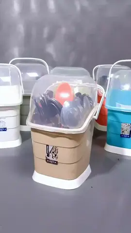 Yang Suka Kesel Sendok dihinggapi laler cicak , bisa coba pakai tempat sendok tertutup ini saja Bun #tempatsendoktertutup #tempatsendokjumbo #wadahsendokgarpu #tempatsendokmurah #satukontentiaphari  #guncang66spesialgajian #wibgajian 