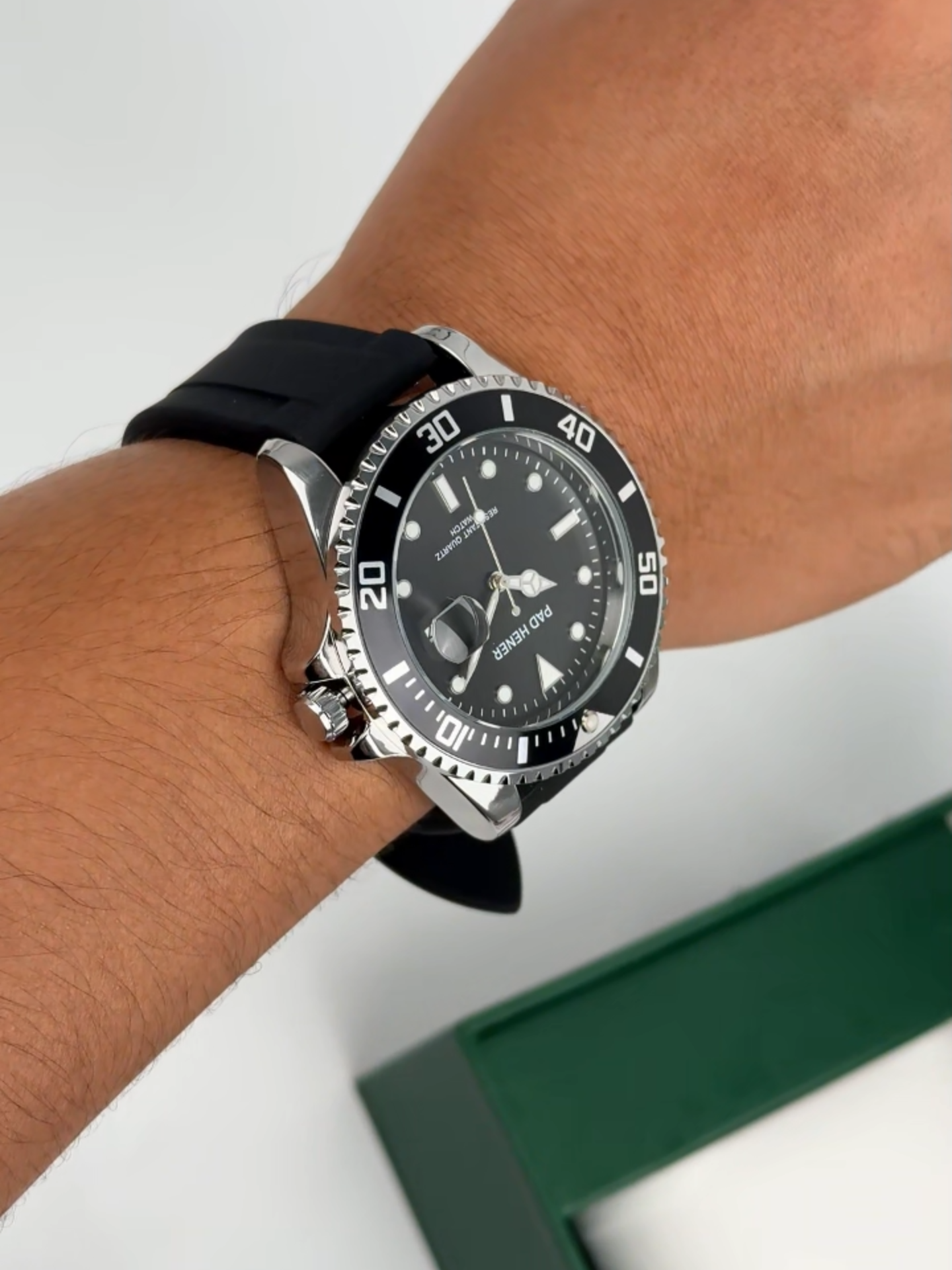 Ini dia jam tangan Sky Master by Pad Hener punya fitur strap quick release, yuk Co sebelum kehabisan!! #jamtangan #jamtangancewek #jamtangancowok #Padhener