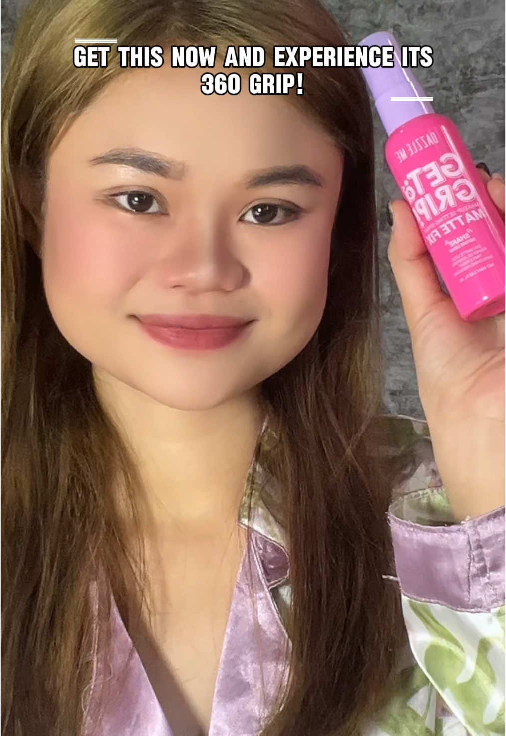 Grab this for the best experience #settingspray #hulasproof #BeautyTok 