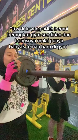 Promo gym hanya 300k/bln get 24 sesi pertemuan dan bonusnya kamu dapat teman baru di gym🥰🥰 @Angkasa fitness @Ferii @yayaa @dinilorenza  #fyp #uir #gympekanbaru #angkasafitnesscenter #marpoyanpekanbaru #simpangtigapekanbaru #gymairdingin #GymTok #viral #capcut 