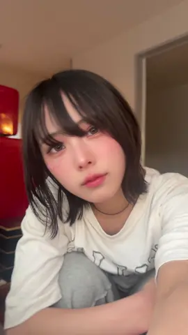 「電話はなるべくかけないようにしている」に激しく同意のISTPです。 人からかかってきて出るか考えてたら切れてる