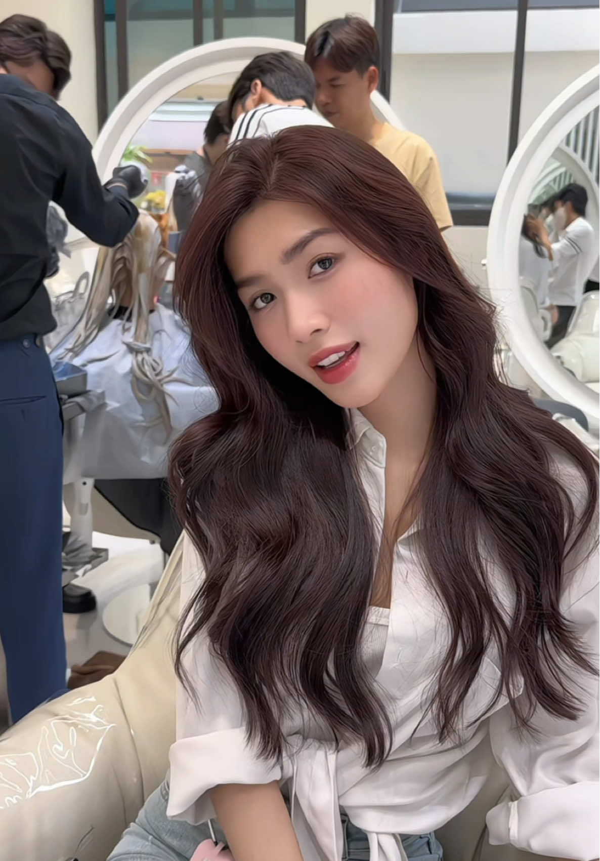 Thay tóc mới = thăng hạng visual 💇🏻‍♀️ #victoriahairsalon #Victoria #xuhuong 