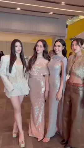 #poisonouslovetheseries #aangelinaass #ginnynatnicha #GinJ #gl #girllove #reneeveronicaa #khunmewwww #girllovegirl🏳️‍🌈 #จินนี่ณัฐณิชา #จินนี่เจน่า #พิษรัก 