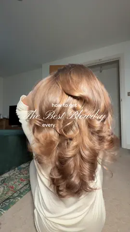 how to get the BEST blowdry every time !!!! my dyson airwrap routine & some products i love ✍🏼✍🏼🎀🎀🧖🏼‍♀️🧖🏼‍♀️ i switch between the brands and products i use but the base routine is this:  - leave in conditioner with heat protectant: @RedkenUKI abc is a fav - (maybe a volume mousse or spray of some sort on roots) - blowdry spray of some sort to prime: @L’Oréal Professionnel flex pli helps give shape, volume & memory to the hair so it holds style - texture hairspray on roots and to help set: @UNITE Hair texturiza combo with color wow style on steroids is elite !!!  - dry heat protectant/ hairspray if you’re styling from dry: @Color Wow UK style on steroids is so good for texture, volume, heat protectant etc - follow with overnight blowout to maintain the curls (i have lots of vids on how i do this)  AIRWRAP HACK: work the barrel into the roots before wrapping the end to give volume and lift !!  #bestblowdry #blowdrytutorial #blowdryroutine #blowoututorial #blowouthair #howtoairwrap #dysonairwrap #airwraptutorial #dysonairwrapcurls #airwraphacks 