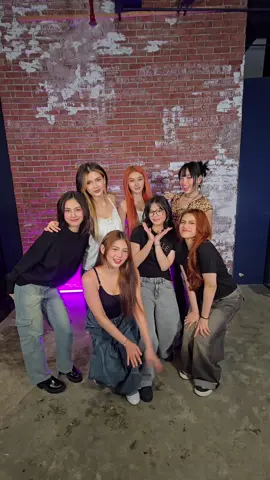 Heto na ang mga PA-PA-PA-PALABAN — nagsama-sama ngayong #ALASDOSE! 🔥 #CALISTA #CalistaFOUR #G22 #PPOP @g22official 