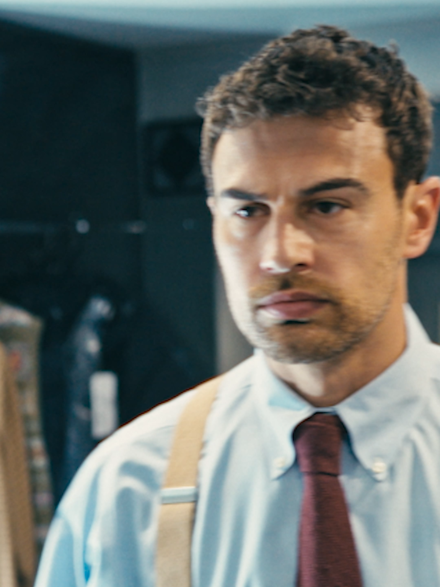 oi, behave, #TheGentlemen S2 is now shooting 💥 #TheoJames #KayaScodelario