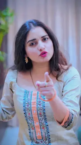 smart sapna chaudhary dally life story 🫡💯❣️😘❤️🌹🌷🌲🌺🍁 today with my husband most beautiful moments don't miss the end 💋 🥰 ❤️ 💛 💕 💗  sapna chaudhary with husband  #ftvpk #viralvideo #tiktokindia #sapnachaudhary #foryoupage #motivation #trinding 
