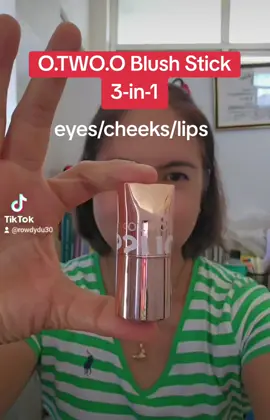 daliiii icheck out nyo na! #otwooblushstick3in1  #skincare  #beautytips #musthave  #mustbuy  #tiktokfinds  #viral  #fyp  #SmallBusiness  #tiktokaffiliate 