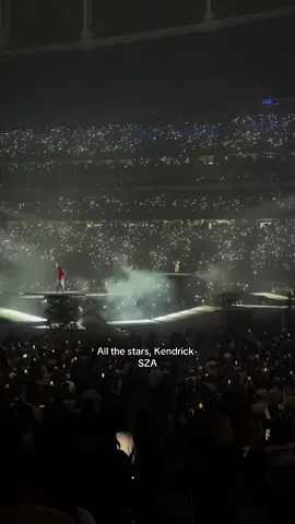 All the stars by Kendrick and SZA preformed at state farm stadium. #allthestars #kendrick #kendricklamar #sza #szaconcert #concerts #tour #gnx #az #targetaudience #fyp #viral 