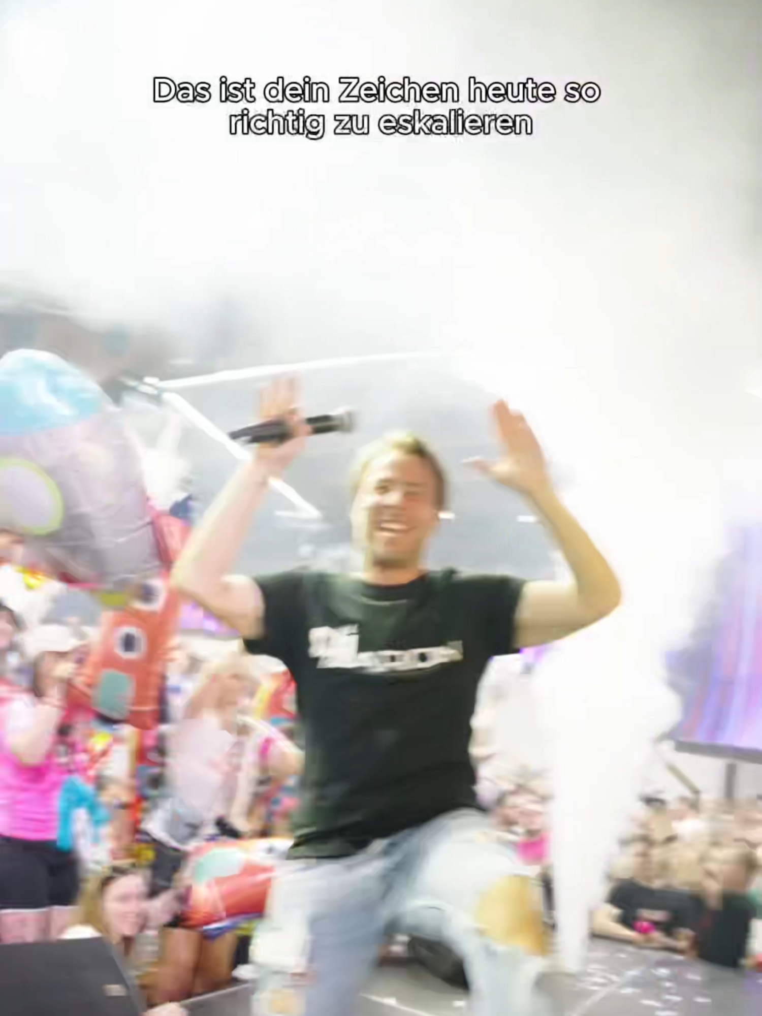 Wir starten die Rakete 🚀 das ist dein Zeichen 😘 #rakete #bierkönigmallorca #vatertag #männertag #ballermannhits #malle25 @dj_aaron_mallorca @maetropolis_musik