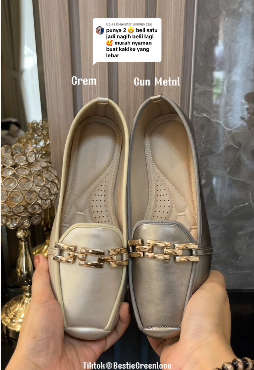 Membalas @BubunRaziq Hi ka 🫶 sepatu Old Money vibes cucokk bgt buat daily pola besar ga perlu upsize yah 🤗 mumpung Payday Sale gercepin ngeWAR sebelum stock  & promo habis  #fyp #foryou #masukberandafyp #abcxyz #footwear #foryoupage #brandatiktok #fypage #greenlove #bestiegreenlove💚 #fypシ゚ #sepatu #flatshoes #BESTIEGREENLOVE💚 