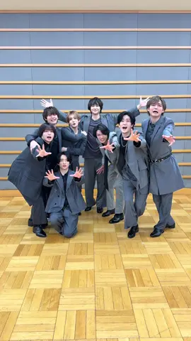 サヨナラなんてしたくないJUMP #HSJ_encore 💐  📺Official Music Video on YouTube!! 🎧Stream & Download!! #HeySɑyJUMP