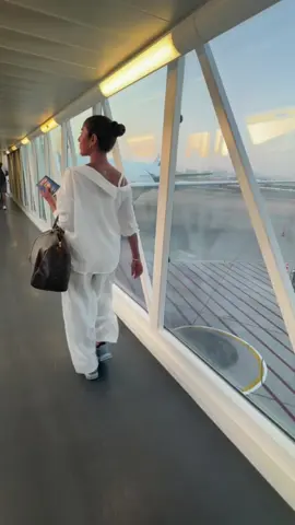 @LUSH 🤍 #explore #kuwait #Summer #summervibes #lushkuwait #showergel #limited 