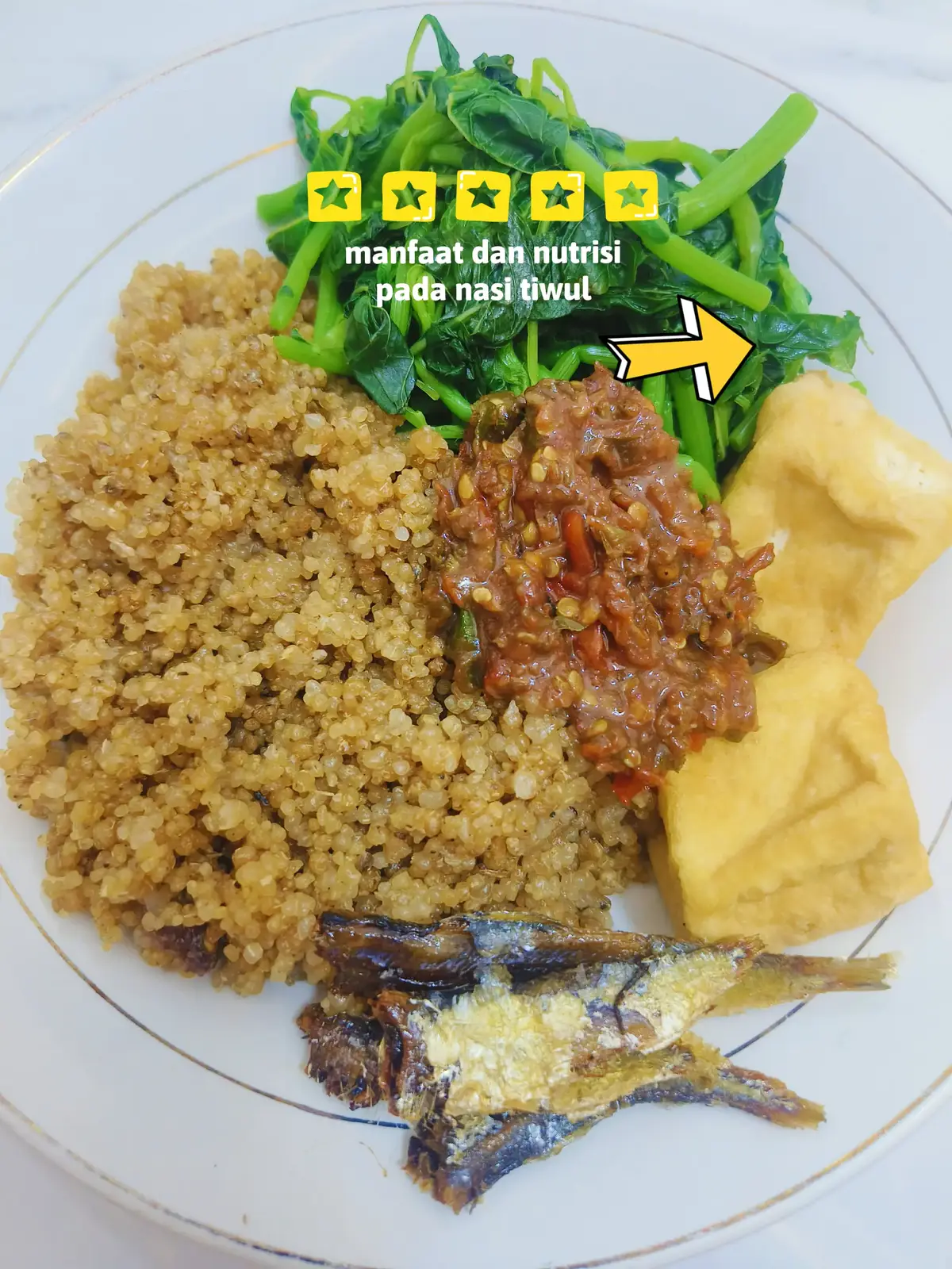 tiwul dapat menjadi pilihan yang lebih sehat, terutama bagi mereka yang ingin mengurangi konsumsi beras atau memiliki intoleransi gluten.  Kaya serat: Serat membantu mencegah sembelit dan meningkatkan kesehatan pencernaan.  Mengontrol kadar gula darah: Nasi tiwul memiliki indeks glikemik yang lebih rendah dibandingkan nasi putih, sehingga dapat membantu mengontrol kadar gula darah.  Menjaga berat badan: Serat dan kandungan kalori yang lebih rendah membantu menjaga berat badan tetap ideal.  Mengurangi risiko anemia: Kandungan zat besi dan vitamin B kompleks membantu mencegah anemia.  Meningkatkan daya tahan tubuh: Vitamin C dan mineral lainnya membantu meningkatkan daya tahan tubuh terhadap penyakit.  #manfaatnasitiwul  #nutsirinasitiwul  #menusehat  #makanantraditionalindonesia  #lampungviral  #lampunggeh 