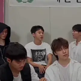 untung ga di geplak kwan  #hoshi #seungkwan #vernon #mingyu #dino #seventeen #svt #seventeen17_official #fyp #carat #memes #funny #foryou #foryoupage #viral #xybca #masukberanda #4u 