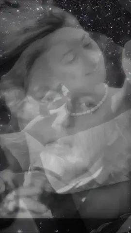 Une lettre en chanson, à toutes celles qui ont laissé une trace… Un refrain d’hier, une émotion d’aujourd’hui. #tiktokmusic#AToutesLesFilles #DidierBarbelivien #FélixGray #ChansonFrançaise #Nostalgie90  #LettreDAmour #TikTokFr