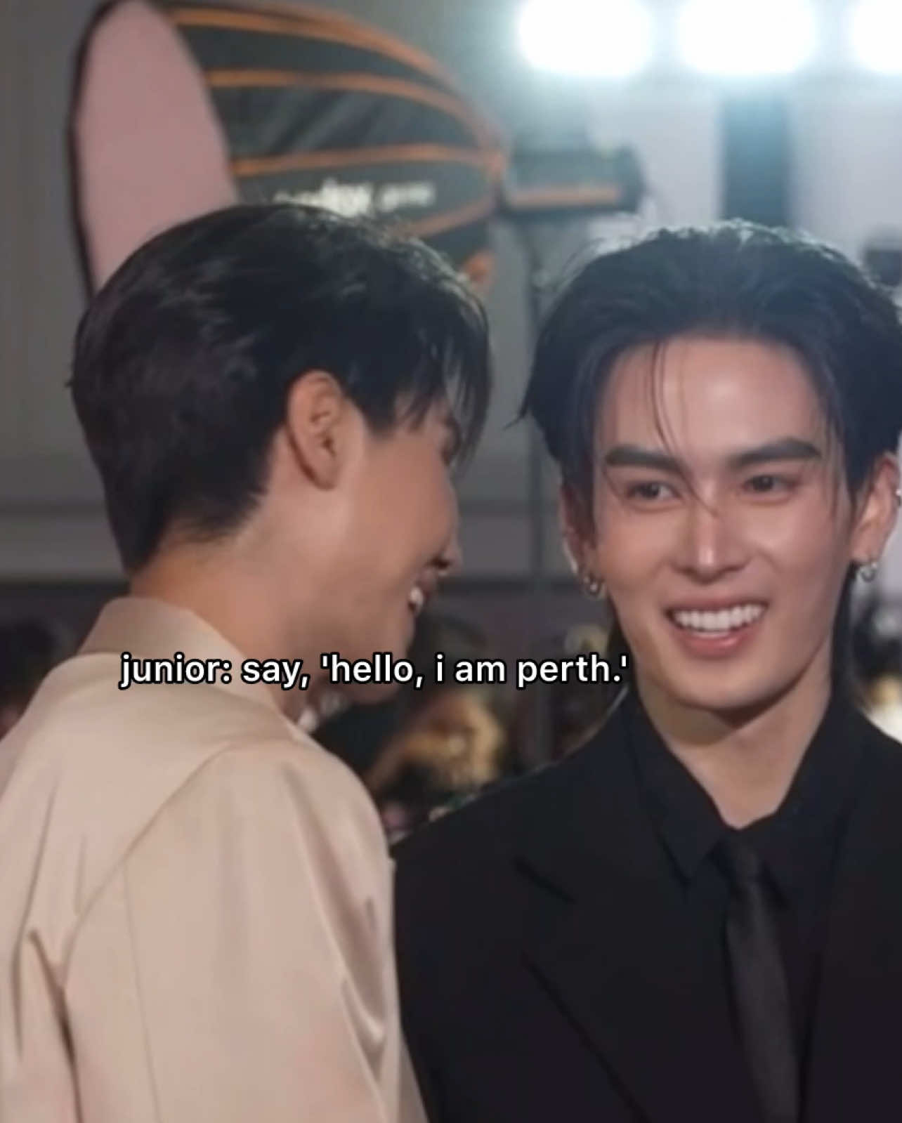 his smile 😭😭😭😭 P'JU I LOVE U #perthsanta 