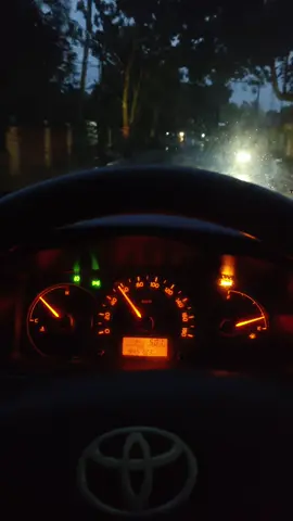 pariwisata, Carter, ziarah dll.  pemesanan : WA 081919810409 #fypシ゚ #fy #fypage #fyppppppppppppppppppppppp #viralvideo #viraltiktok #masuk  #masukberanda #masukberandafyp #masukberandamuu #hiace #hiaceindonesia #pariwisata #story #storytime #nyetirmobil #xzycba 