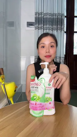 Mua chai sữa tắm Gervenne 900gr tặng túi 450gr 109k, sữa tắm chiết xuất sữa dê hỗ trợ dưỡng trắng sáng và cấp ẩm cho da, thơm mà lưu hương lâu nữa mê lắmm #tuyensansale #suatamgervenne #suatamtrangda 