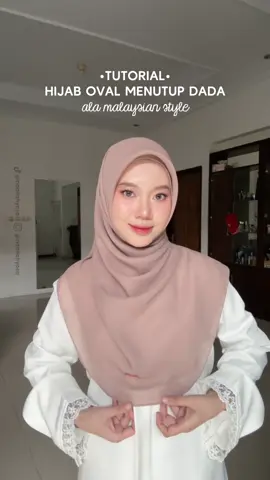 style hijab kecintaan kalau lagi pake hijab curve💕 auto keliatan anggun🤭💕 silahkan di save dan dicobain yaaa tutorialnya🫶🏻  • hijab: Fumi Square Curve by @RTSR.id  #tutorialhijab #hijabtutorial #hijabmalay  tutorial hijab oval menutup dada