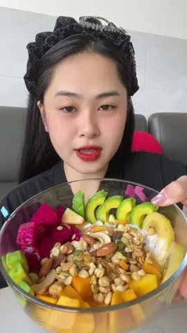 Bữa sáng nhanh gọn mà lại no lâu #dungthichan #LearnOnTikTok #ancungtiktok #mukbang #review #giotnang #granola #granolagiotnang 