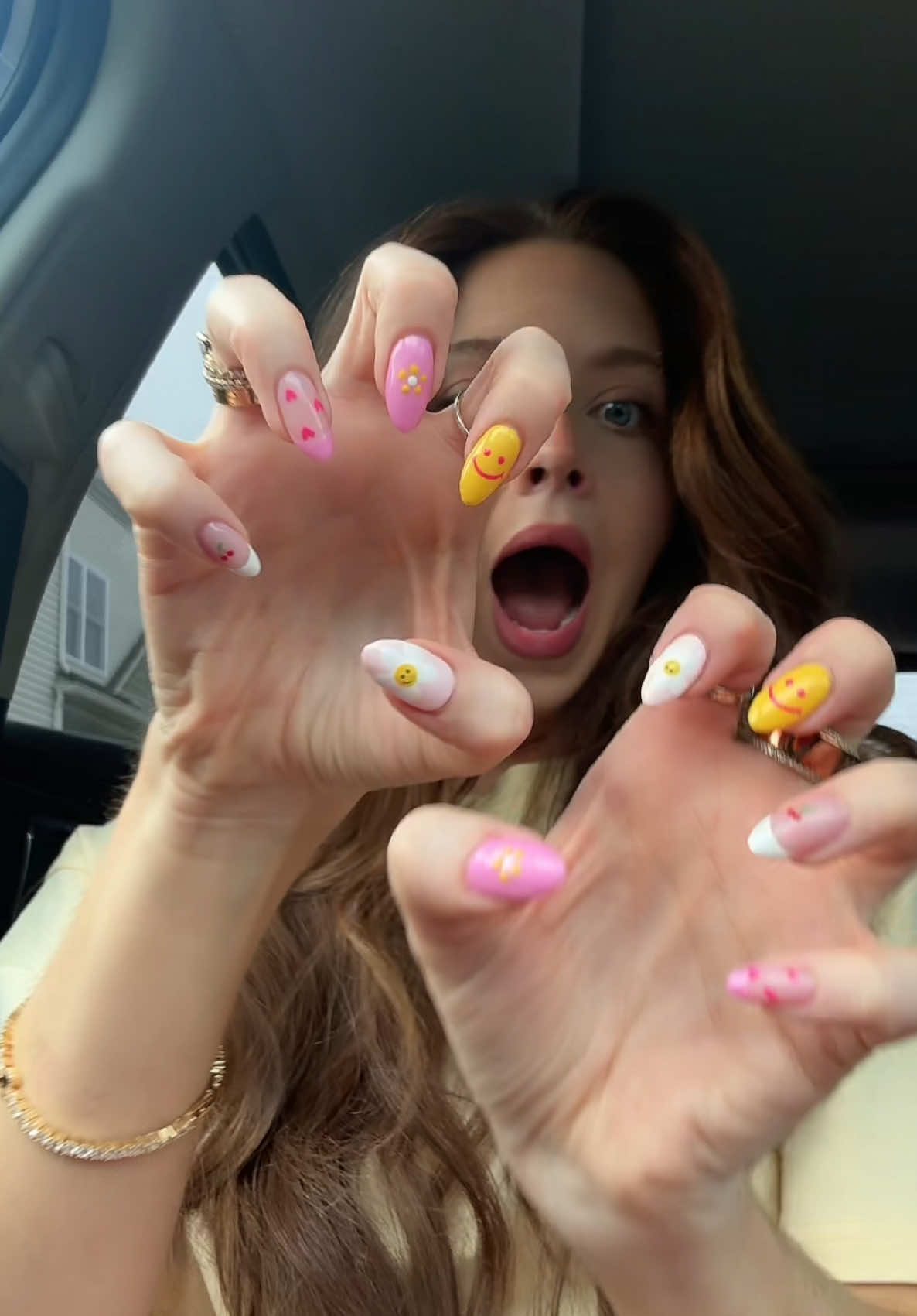 Ive been wanting funky nails since last summer and i finally did it 🤪🩷 im obsessed! #nails #nailsoftiktok #nailtransformation 