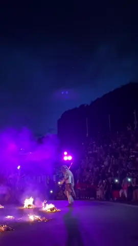 Tari kecak melasti juga cakep kok ✨ #bali #kecakmelasti #kecakmelastibeach #tarikecak #fypage #xyzbcafypシ 