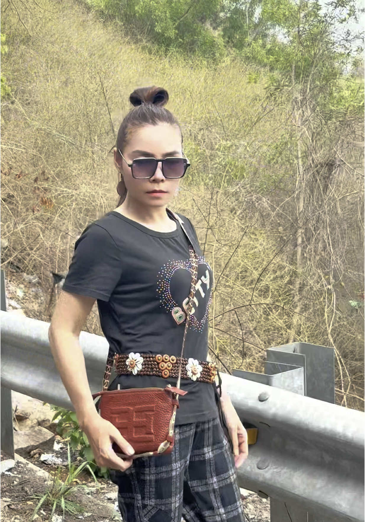 Hin hướng dẫn phối đồ đi ngắm biển nha mấy bạn! Hôm nay Hin chia sẻ một vài công thức cho mấy bạn thực hiện. Công thức nền nên ai cũng áp dụng được, mấy bạn lưu lại áp dụng nha! #thoitrang #fashion #hinstyle #phoidoxinh #phongcach #styletips #mixandmatch #lamdep #style #thoitrangnu #phoiphukien #phunuhiendai #khoinghiep #macdep #outfit #ntkhientenguyen 