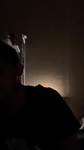 Lagu 4 miliar nih boss 😆, masa iya kalo nyanyi lagu ini bisa kena denda 4 m ( bagai ranting yang kering ) #bagairantingyangkering 