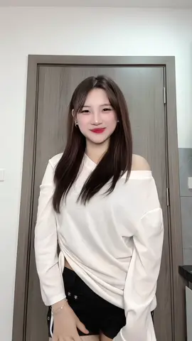 nghịn là phại nhảy luôn dc: @Ninh Anh  #monmestitch #fyp #dance #xh #viral 