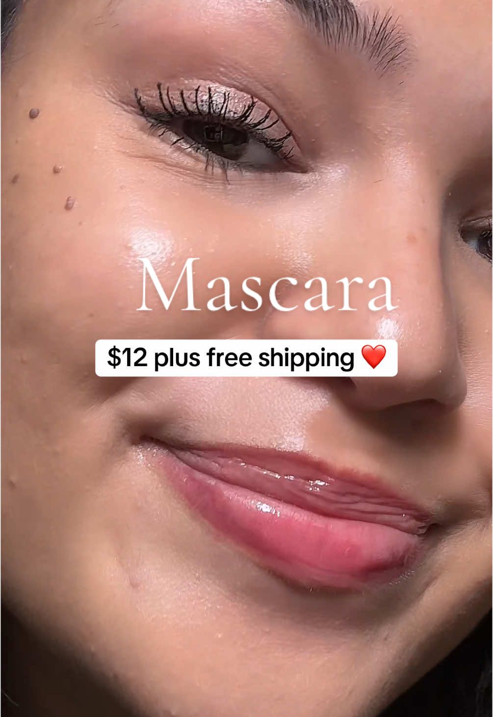 Such a unique formula! And only $12?! Periodddd #mascara #maybelline #maybellinemascara #lashes 