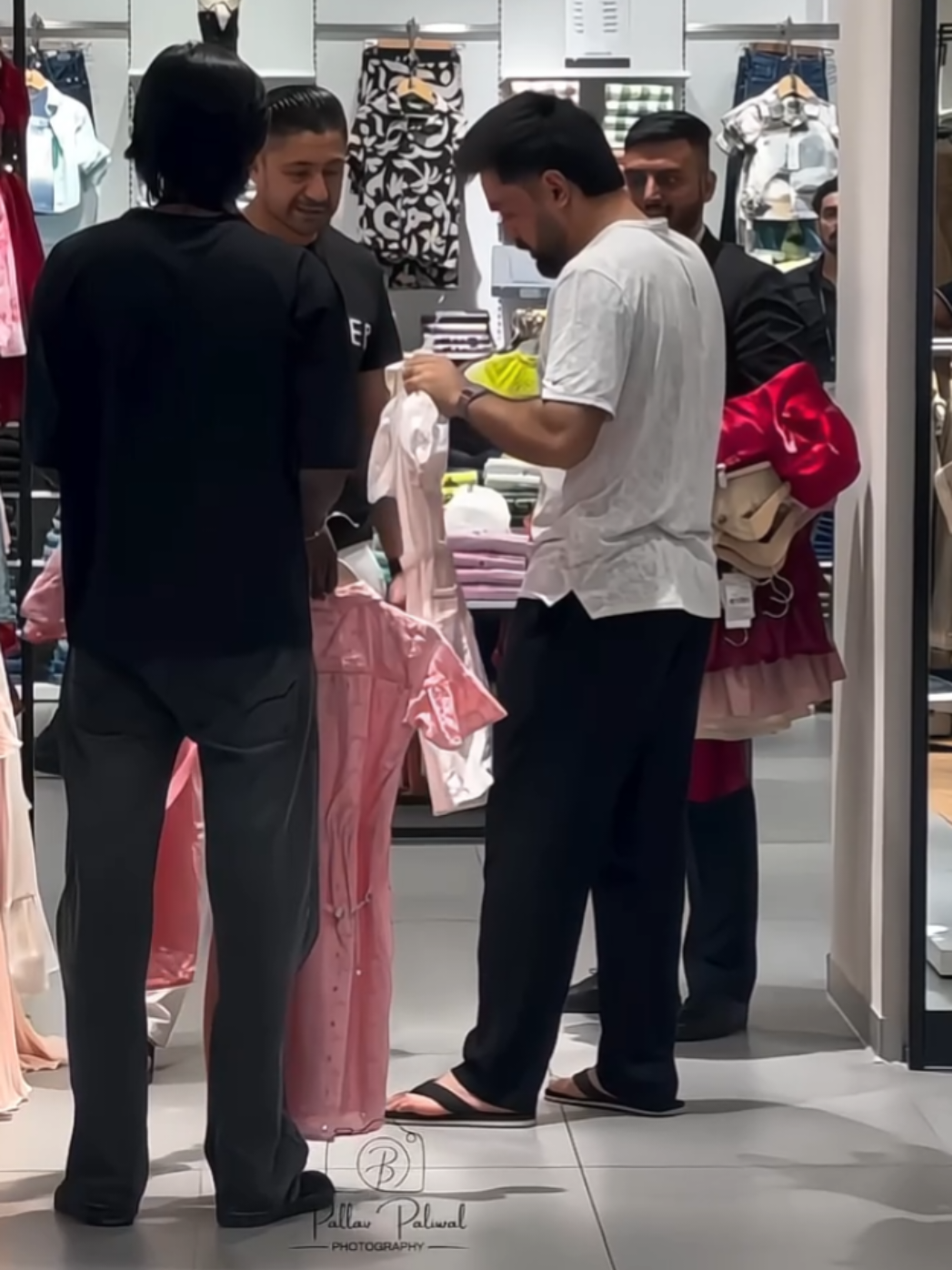 #rashidkhan19 #viraltiktok #unfrezzmyaccount #foryoupage #ازبک_تاجک_پشتون_ترکمن_هزاره🇦🇫 #rashidkhan19 #foryou 