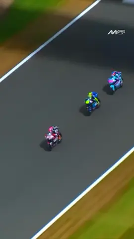 Two-for-one special on the straights 🍔🍔 #motogp