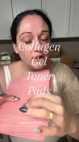 This trio is sooo good!! Deff adding these collagen toner pads into my routine!! They are sooo soothing!!! #biodance_collagen_mask #biodance #biodancecollagengeltonerpad #tonerpads #collagen #skincare #koreanskincare 
