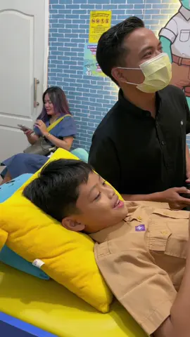 Ada yang berani lawan? 🤭 Yang mau main bareng antri ya, aku juga pengen ngalahin om satu ini 😂