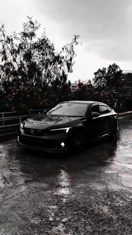 Rab karey tenu koi 🙂❤️  #fyp #foryou #foryoupage #hondacivic #hondacivicrs #civicrs #civic11thgen #11thgencivic #civicrs11thgen #rs11thgen #civicnation #hondalife #boostedcivic #islamabadcars #pakistancarscene #nightdrive #carsoftiktok #carvibes #blackonblack #carphotography #streetvibes #turbolife #talhabadshah #20s_badshah #pakistan #islamabad 