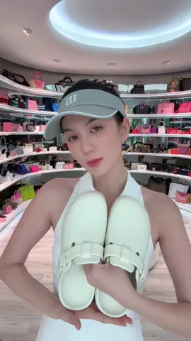 Nesty có mẫu mới, có mẫu mới ạ 💋💋💋 #ngoctrinh89 #ngoctrinh #nesty 